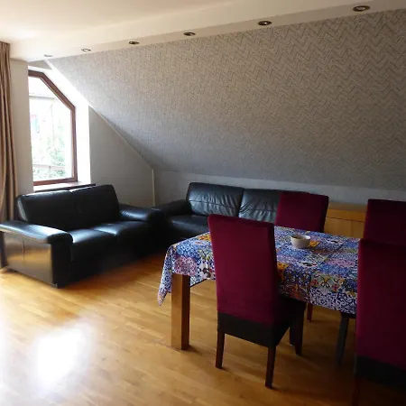 85m2 Piano W Centrum Kolobrzegu Appartamento *